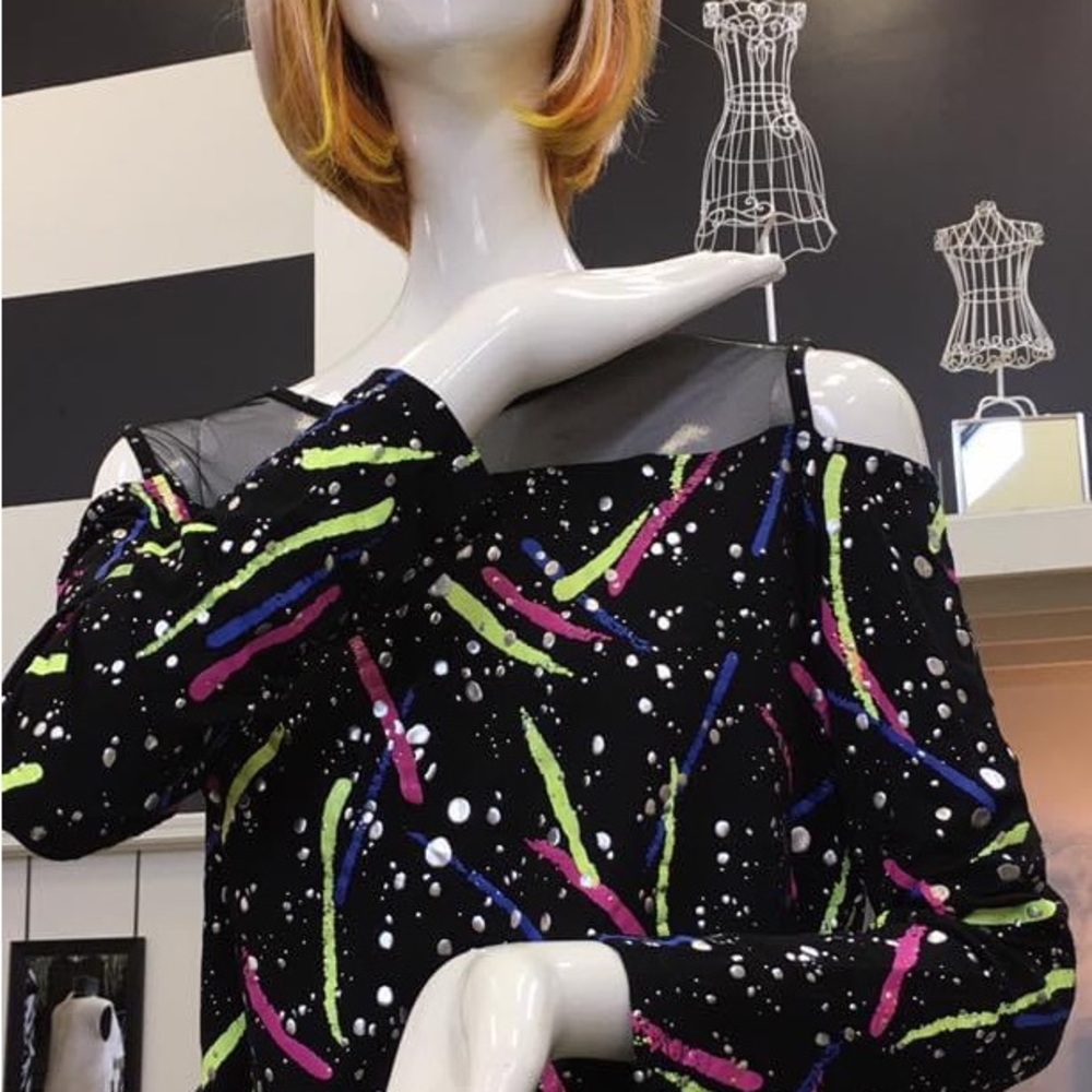 Berek long sleeve cold shoulder top black & multi color Size L